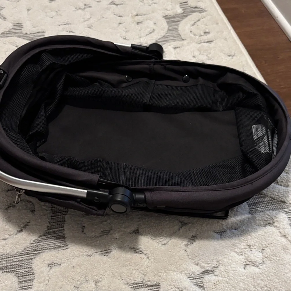 Black Dog Carrier with Brown Handles (one left) - Picture 4 of 4